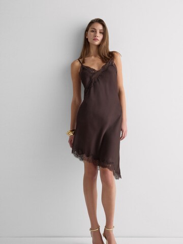 INTIMISSIMI Negligée in Braun: Vorderseite