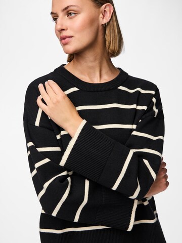 PIECES Sweater 'PCMATHILDE' in Black