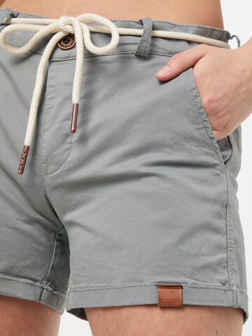 Alife and Kickin - Regular Calças chino em cinzento