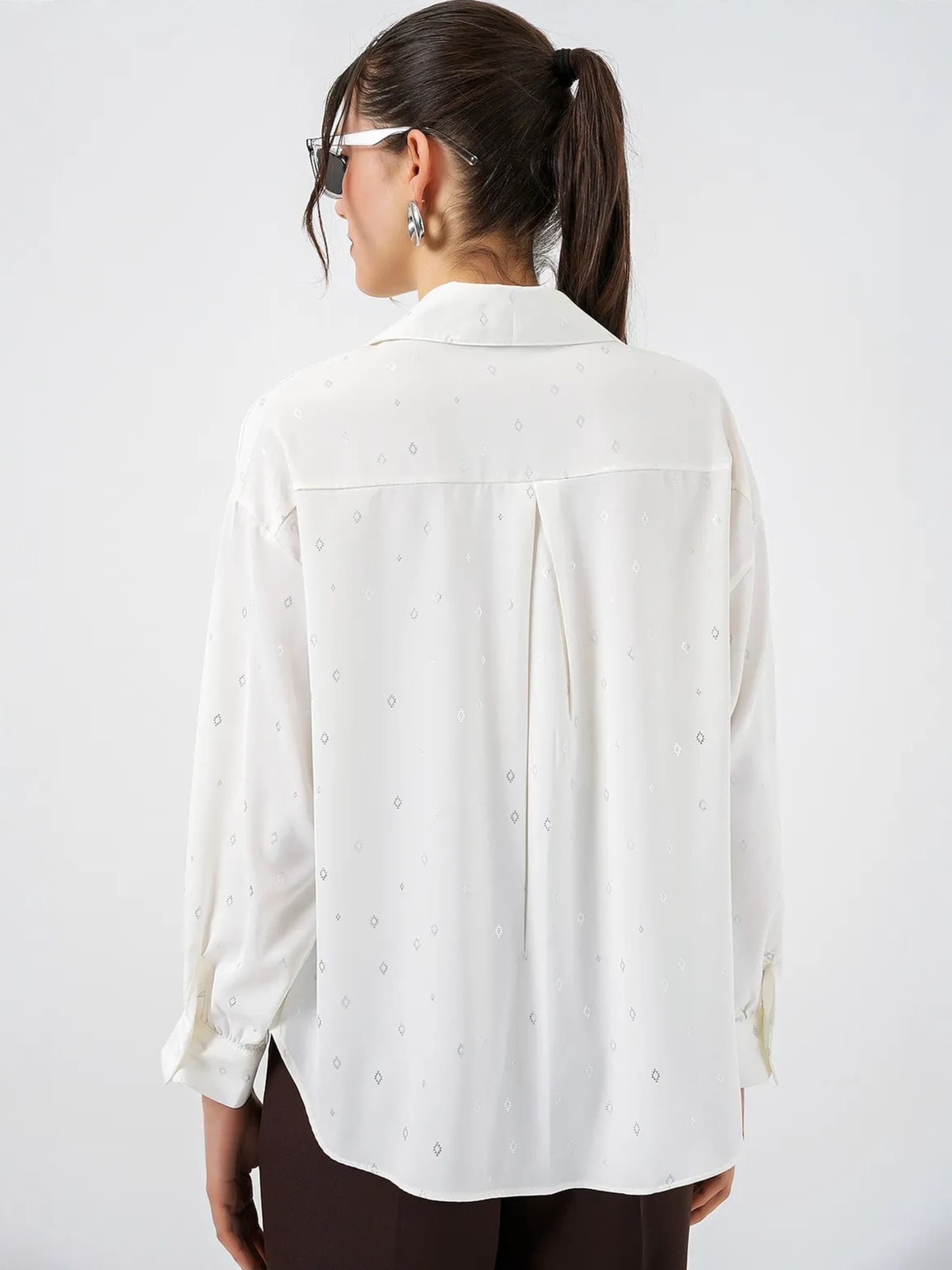 Bigdart Shirt in White
