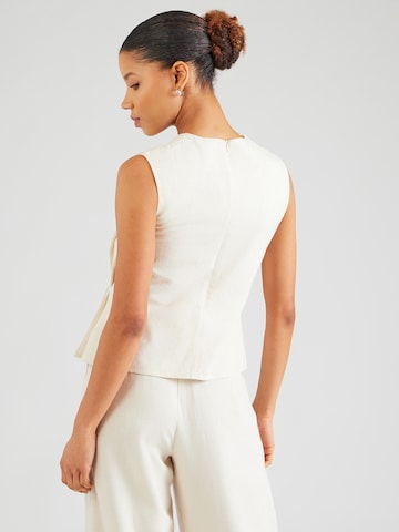 millane - Top em bege