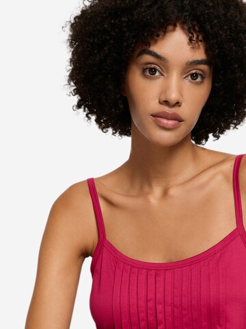 Hanro Nightgown 'Juliet' in Red