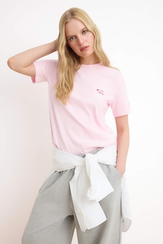 Trendyol Shirt in Pink: front