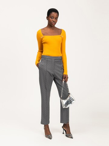 Influencer Sweter w kolorze żółty