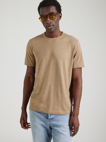T-Shirt QS en marron : devant