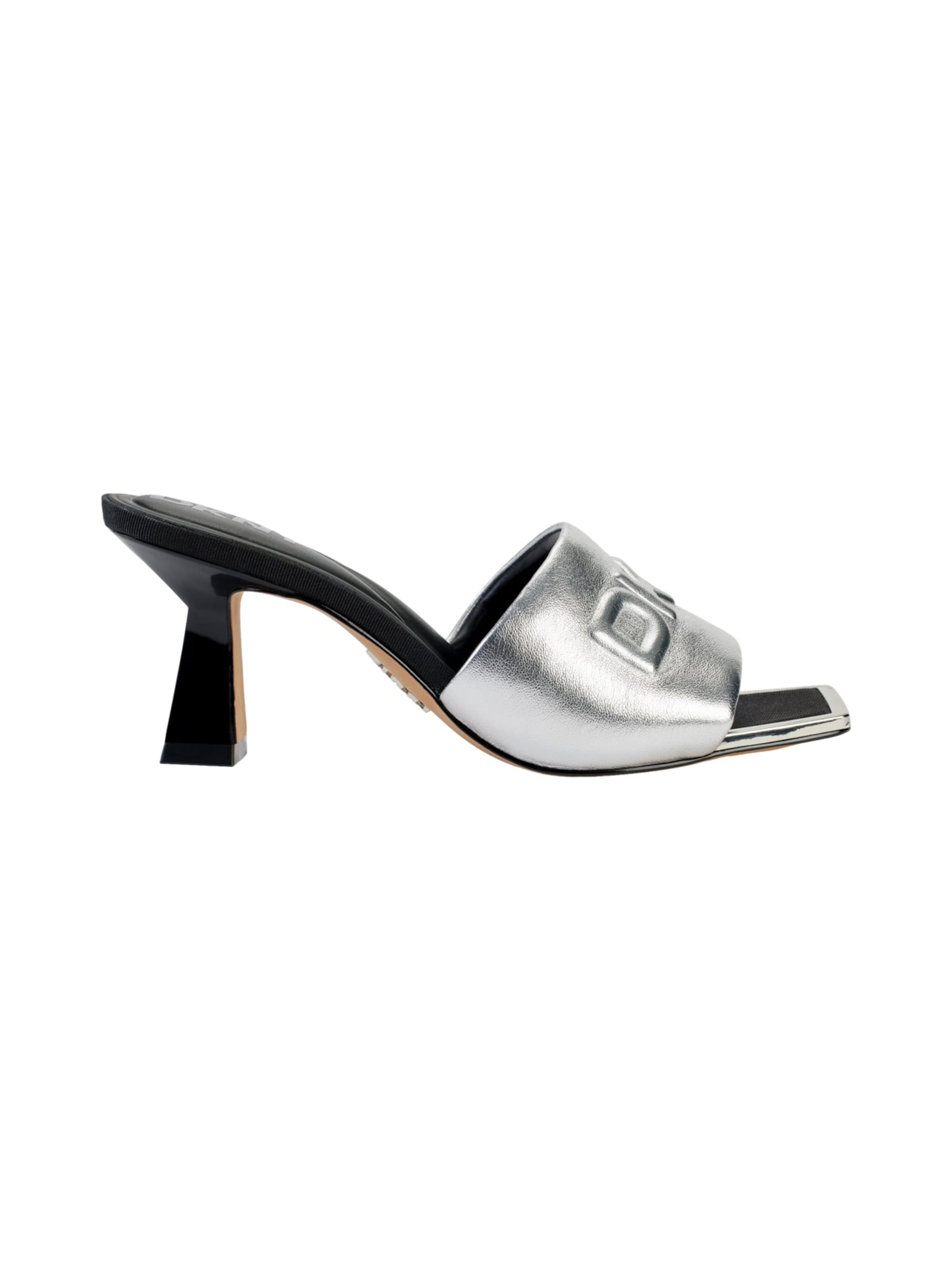 DKNY Pantofle 'Keke' – stříbrná