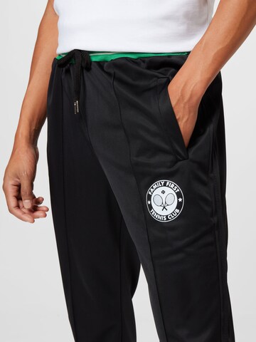 Family First Regular Trousers in Black