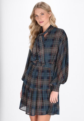 DreiMaster Vintage Shirt dress in Grey: front