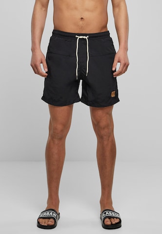 Urban Classics Board Shorts in Green: front