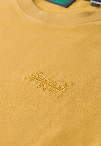 Maglietta 'Essential' di Superdry in giallo