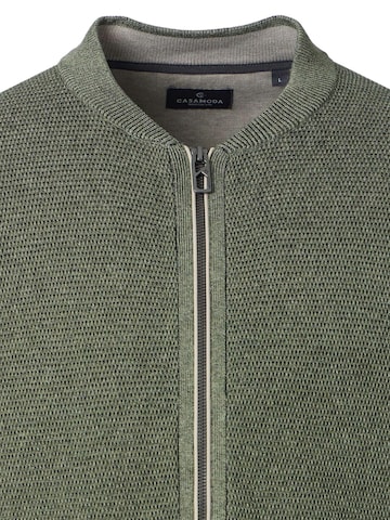 CASAMODA Gebreid vest 'Basic' in Groen