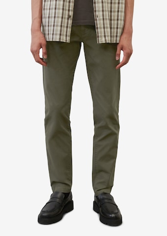 Marc O'Polo Chino Pants 'Stig' in Green: front
