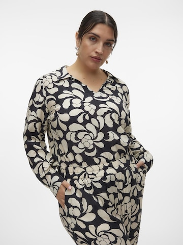 Vero Moda Curve Blouse in Black: front