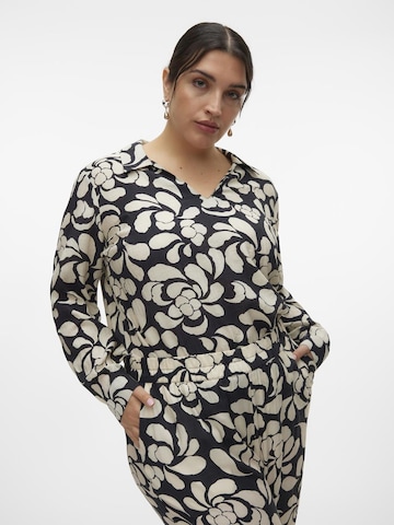 Vero Moda Curve Blouse 'GAJA' in Zwart: voorkant