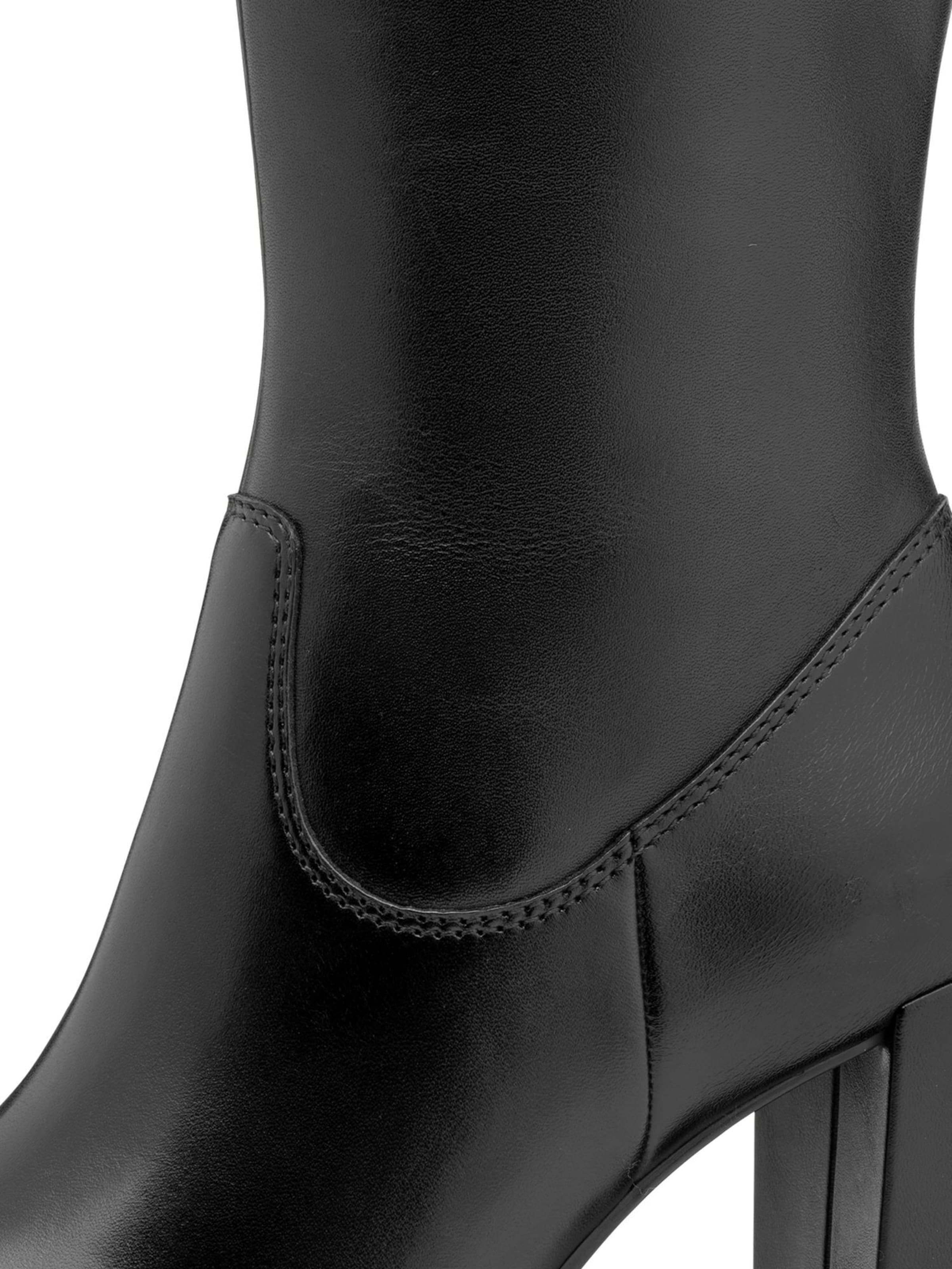 Tamaris Μπότες σε μαύρο