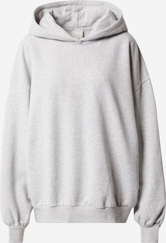 ABOUT YOU x Sofia Tsakiridou Sweatshirt 'Amy' i grå: forside