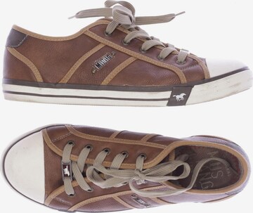MUSTANG Sneakers & Trainers in 41 in Brown: front