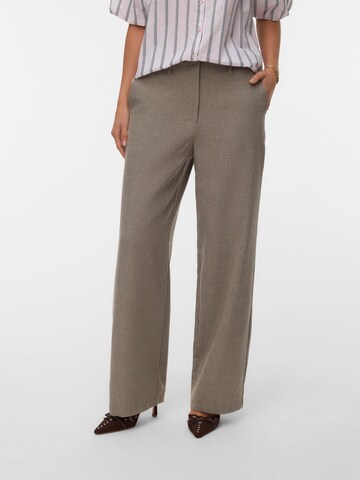 VERO MODA - regular Pantalón plisado 'VMBestie' en gris: frente