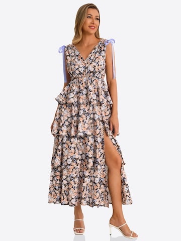 melns Imily Bela Kleita: no priekšpuses