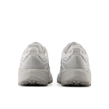Sneaker bassa di new balance in grigio