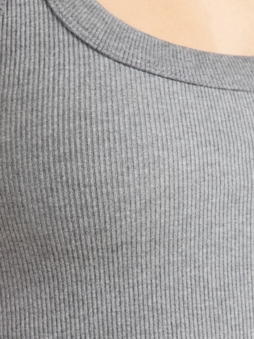 TOPSHOP Top 'HONEY' – šedá