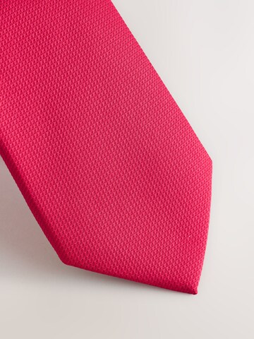 Next - Corbata en rojo