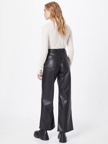 LEVI'S ® Flared Broek '70s Flare' in Zwart