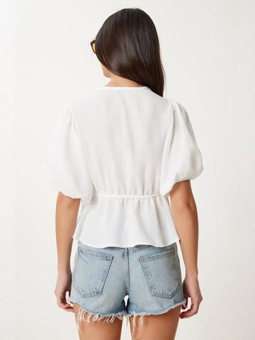 Happiness İstanbul - Blusa em branco