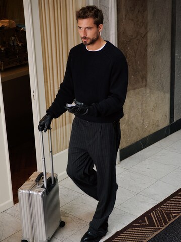 TRAPP Пуловер в черно