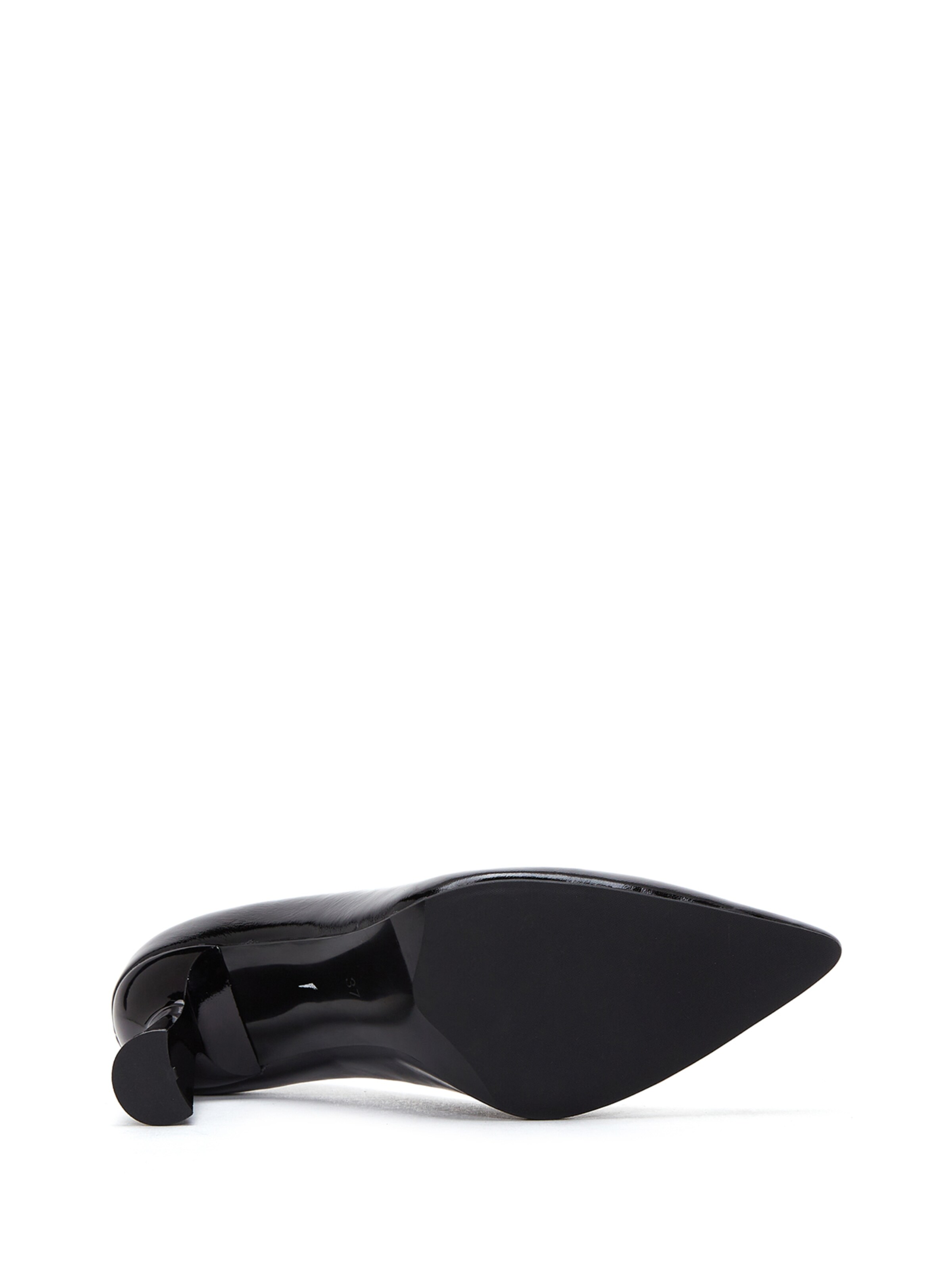 Derimod Pumps in Black