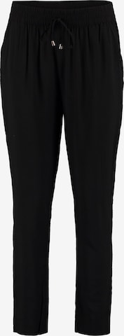 Hailys Regular Pants 'Ri44cky' in Black: front