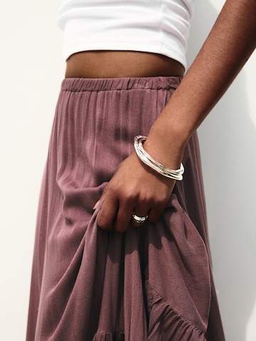 Pull&Bear Zapestnica | srebrna barva: sprednja stran