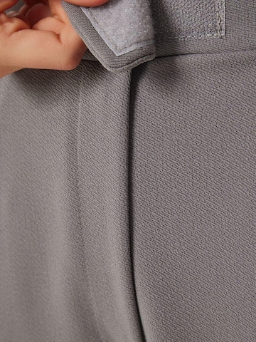Loosefit Pantalon à pince Happiness İstanbul en gris
