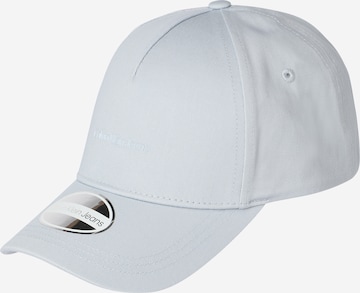 Calvin Klein Jeans Cap in White: front