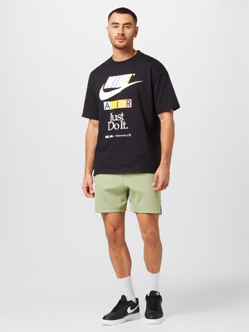 Nike Sportswear T-Shirt in Schwarz