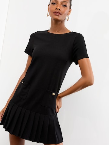 Lipsy Рокля в черно: отпред