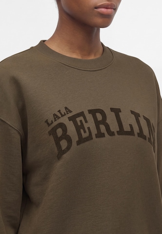 Sweat-shirt Lala Berlin en vert