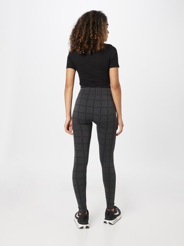 Urban Classics Skinny Leggings in Grijs