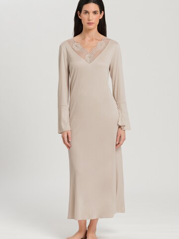 Hanro Nightgown 'Lovis' in Beige