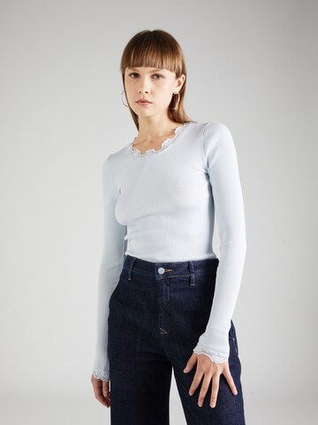 rosemunde Shirt in Blauw: voorkant