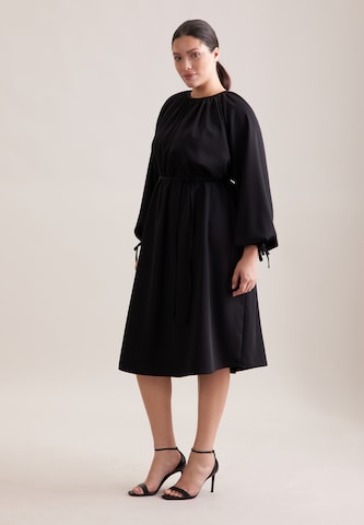 SEIDENSTICKER Jurk in Zwart: voorkant