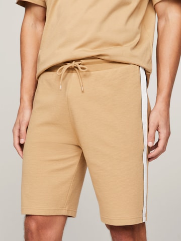 TOMMY HILFIGER Pyjama kort in Beige: voorkant