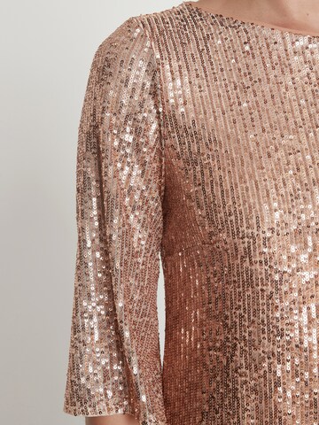 Ana Alcazar Jurk 'Paasa' in Goud