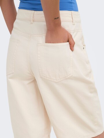 Regular Pantalon ONLY en blanc