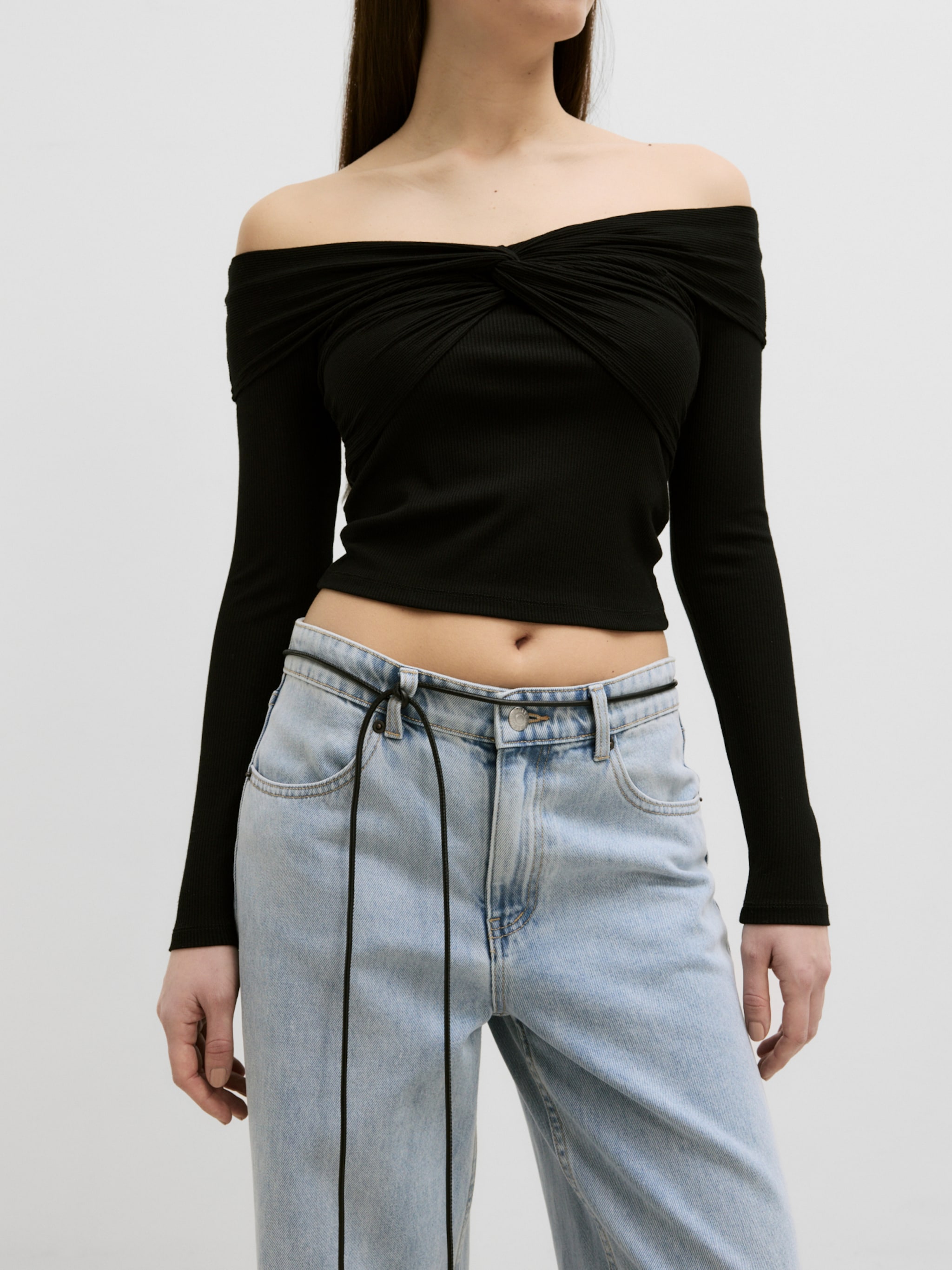 EDITED Produkte Shirt 'Waranya' schwarz