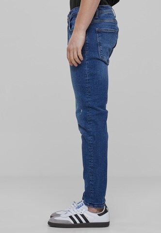 2Y Premium Tapered Jeans in Blau