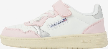 BRITISH KNIGHTS Tennarit 'Noors' värissä valkoinen: etupuoli