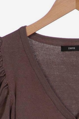 zero Sweater & Cardigan in S in Brown