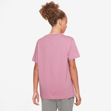 T-Shirt Nike Sportswear en rose