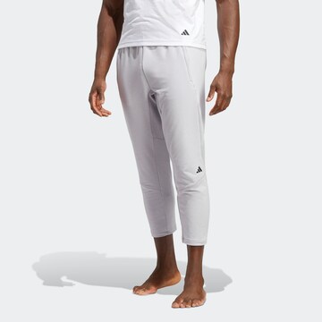 Regular Pantaloni sport 'Designed For Training' de la ADIDAS PERFORMANCE pe gri: față